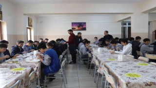 Bayburtta 3 bin 600 öğrenciye ücretsiz yemek desteği