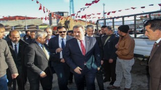 BBP Genel Başkanı Destici, Başkalede esnafı ziyaret etti