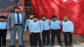 Belediye başkanı makam aracına harcanacak parayı bakın ne yaptı?