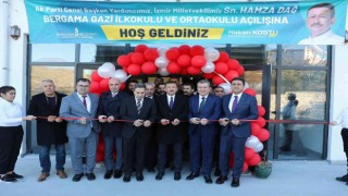 Bergamada bir okul açıldı, bir okulun da temeli atıldı