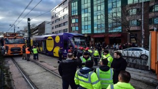 Beyoğlu Belediye Başkan Haydar Ali Yıldız, tramvay kazası sonrasında açıklamalarda bulundu