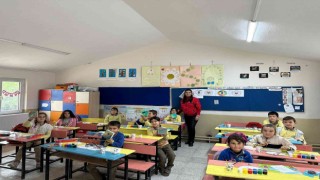 Bilim Yunusemre, kırsal mahallelerde öğrencilerle buluşuyor