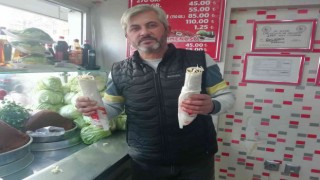 Bir çiğköfte dürümü 20 lira