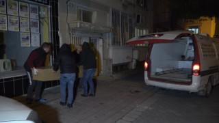 Bir çocuk annesi kadın evinde ölü bulundu