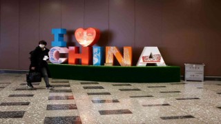 Birçok ülkeden Çinden gelen yolculara test ve karantina zorunluluğu