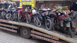 Bolvadinde 15 tescilsiz motosiklet trafikten men edildi