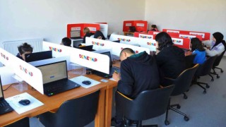 Bu merkezlere girebilmek için 4 bin 173 öğrenci birbirleriyle yarışıyor