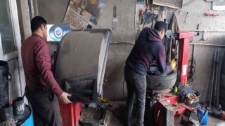 Bulanıktaki oto lastikçilerde yoğunluk