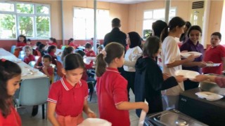 Bursada 29 bin 654 öğrenciye ücretsiz yemek