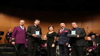 Bursada Özbek melodileri