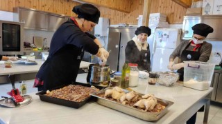 Büyükçekmeceli göçmenler ülkelerinin yöresel lezzetlerini tanıttı