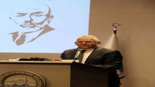 Büyükkılıç: İstiklal Şairimizi rahmet, minnet ve hürmetle yad ediyorum