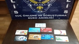 Çalıntı kartlarla yakalanan hırsızlık zanlısı tutuklandı