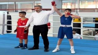 Canikli sporculardan altın madalya