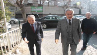 Çiçek ve Arınçtan İhlas Medya Ankara Grubu Temsilcisi Kahramana ziyaret