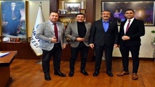 Çukurova Belediyesi personel çocuklarına eğitimde indirim