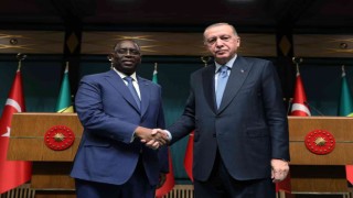 Cumhurbaşkanı Erdoğan: Senegal ile ikili ticaret hacmimizi en kısa sürede bunu 1 milyar dolara çıkarmayı hedefliyoruz
