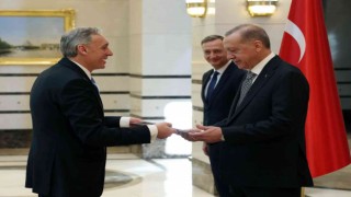 Cumhurbaşkanı Erdoğan, Uruguay Büyükelçisi Hugo Cayrusu kabul etti