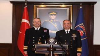 Deniz Kuvvetleri Komutanı Tatlıoğlu, NATO Müttefik Deniz Kuvvetleri Komutanı Blount ile bir araya geldi