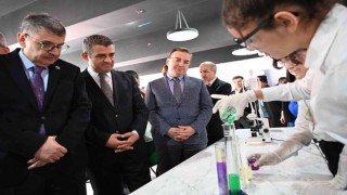 Denizlide öğrencilerin gelişimine katkı sağlayacak laboratuvar açıldı