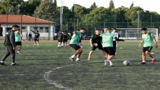 Denizlispor U19 Takımı, ilk yarıda zirveye ortak oldu