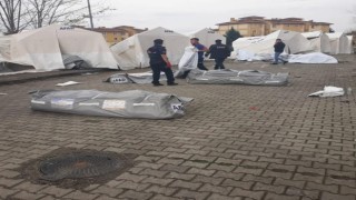 Deprem sonrası kurulan çadırlar tek tek kaldırılıyor