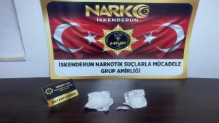 Durdurulan araçtan uyuşturucu çıktı: 5 gözaltı