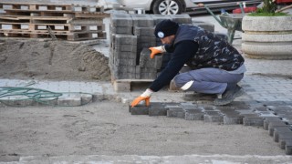 Edremit Belediyesinden yollara bakım