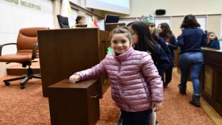 Eko-Okullar “Çevre Çocuk Meclisi” başkanını seçti