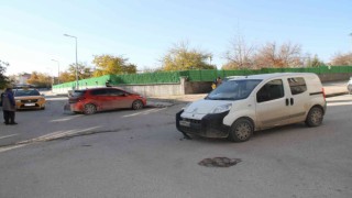 Elazığda zincirleme trafik kazası: 1 yaralı