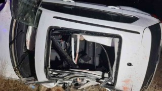 Erzincanda trafik kazası: 3 ölü, 2 yaralı