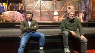 Erzurum Devlet Tiyatrosunda oyun zamanı