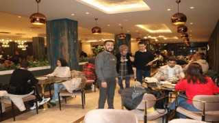 Etçi Sinan Usta Restorana yoğun ilgi
