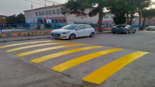 Fen İşleri çalışmaları birçok alanda sürüyor