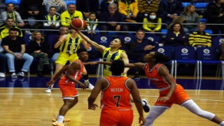 FIBA Avrupa Ligi: Fenerbahçe Alagöz Holding: 83 - Tango Bourges Basket: 64