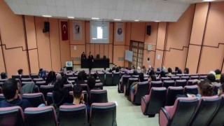 GAÜNde Anadolu ve Türk Kültürünün Amerikada yansımaları söyleşisi