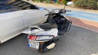 Gazipaşada motosikletten düşen Rus turist yaralandı