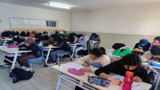 Gediz Belediyesinden öğrencilere destek