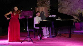 Genç Sanat Dinletilerinde sahne alan keman virtüözünden uluslararası başarı
