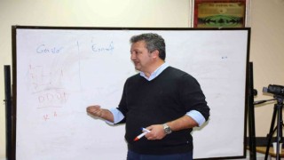 Gençler dijitali, esnaf tecrübesini anlatıyor