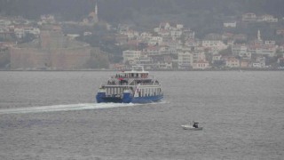 Gökçeada ve Bozcaadaya feribot seferlerine 2 gün fırtına engeli