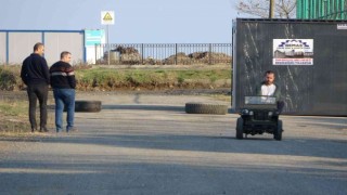 Gören bir daha dönüp bakıyor