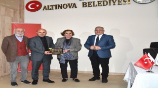 Gülsen Tuncer Ayçar, Altınovalılarla söyleşide buluştu