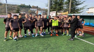 Gürcistan U-17 futbol takımı Aragvelebi, Gölcükte kamp yaptı