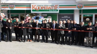 Hakkaride Tarım Kredi Kooperatif Marketi açıldı