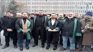 Hazreti Muhammede hakaret ettiği iddia edilen Öğretim Görevlisi Kutaya suç duyurusu