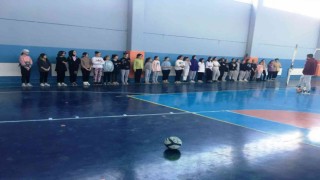 Hisarcıkta “Sporcu Eğitimi ve Gelişimi” kursuna yoğun ilgi