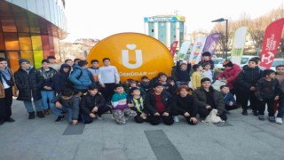 İhlas Vakfı ve Gönüllülerinden 65 ortaöğretim öğrencisine boğaz turu