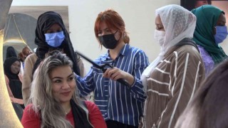İlk kez ülkelerinden ayrılan Çadlı kadınlar Türkiyede meslek öğreniyor