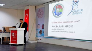 İnsan hakları ile ilgili konferans düzenlendi